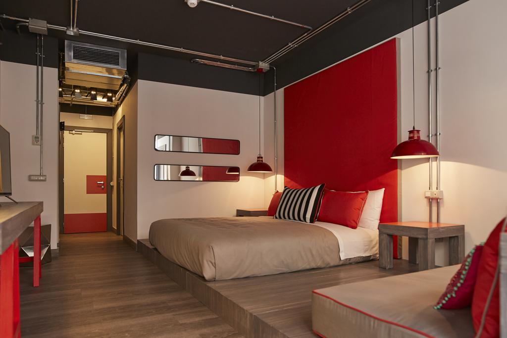 Toledo Loft Hotel เนเปิลส์ ภายนอก รูปภาพ