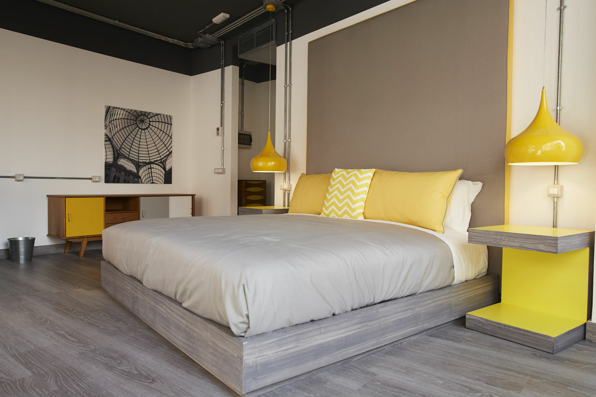 Toledo Loft Hotel เนเปิลส์ ภายนอก รูปภาพ